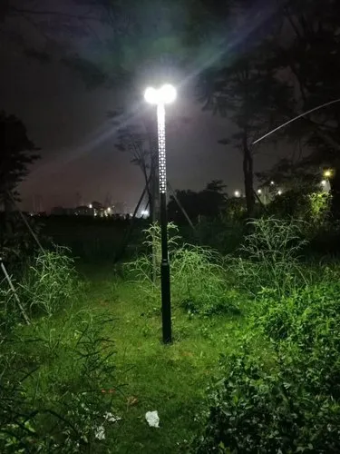 3-Meter Designer Pole for UFO Garden Light with LED Strip